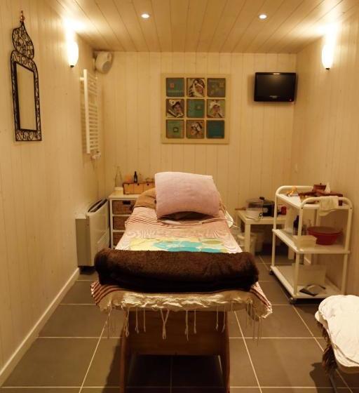 펜션 Domaine De La Noiseraie