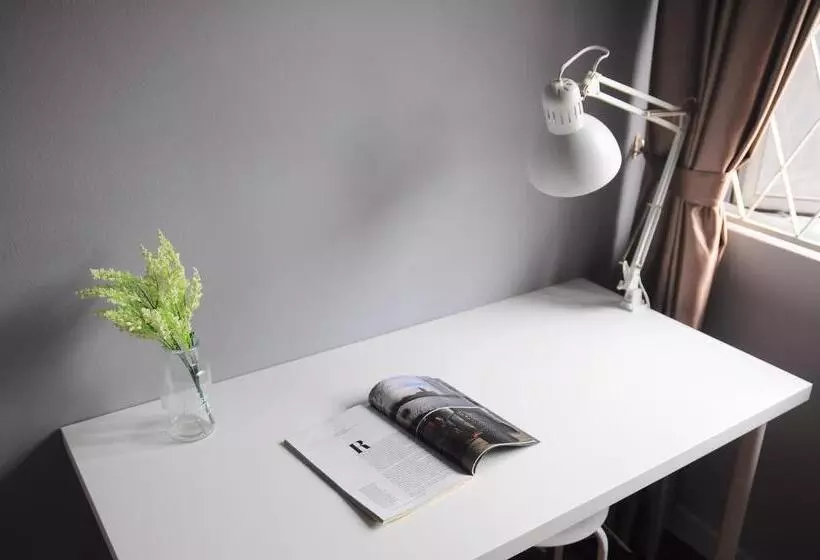 ペンション Grayhaus Guest House