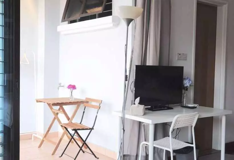 ペンション Grayhaus Guest House