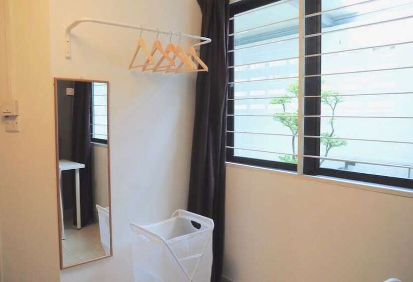 פנסיון Grayhaus Guest House