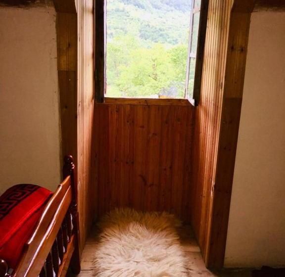 Pensão Guesthouse Dritan Tethorja