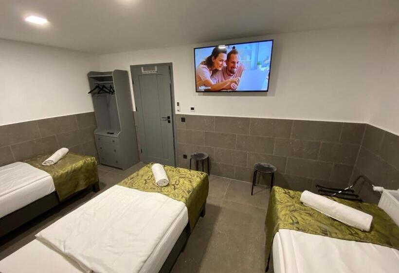 פנסיון Levendula Vendégház