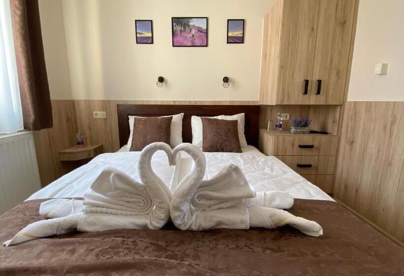 פנסיון Levendula Vendégház