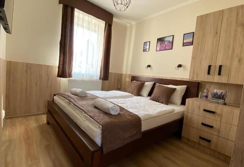 פנסיון Levendula Vendégház