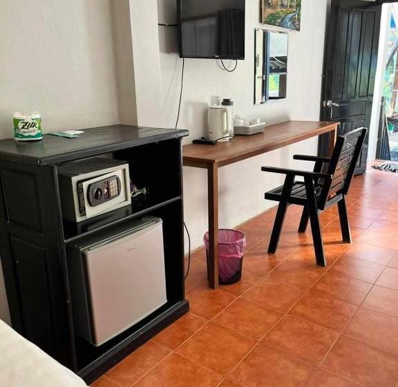 پانسیون Nice View Guesthouse