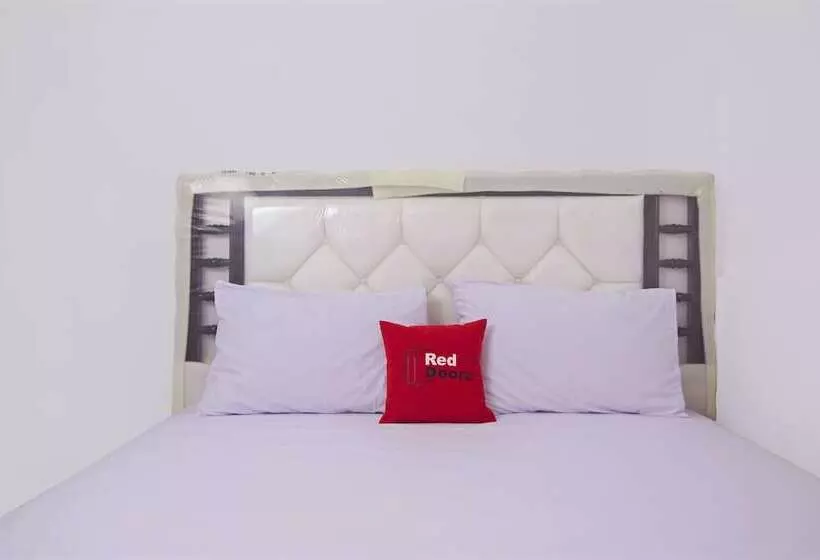 Majatalo Reddoorz Near Stan