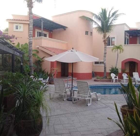 Panzió Coco Cabañas And Casitas Vacation Rentals