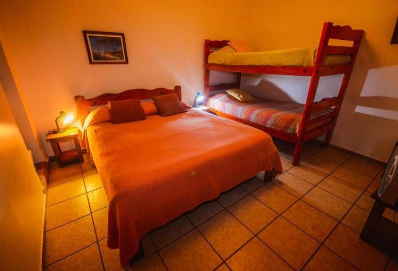 پانسیون Hostal El Punto