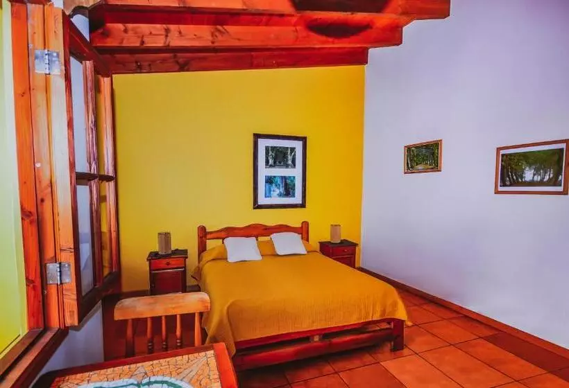 ペンション Hostal El Punto