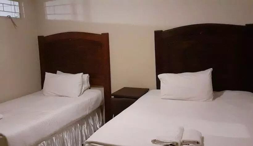پانسیون Makhadzi S Cloud Lodge