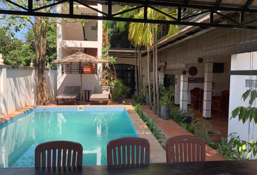 هاستل Private Boutique Home With Pool, The Fin Inn