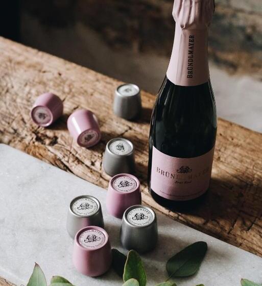 酒店 Heurigenhof Bründlmayer