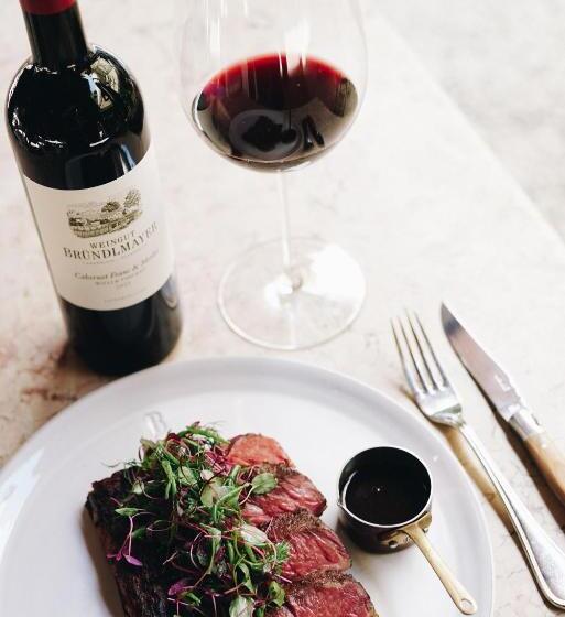 酒店 Heurigenhof Bründlmayer