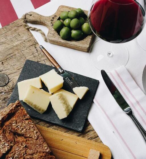 酒店 Heurigenhof Bründlmayer