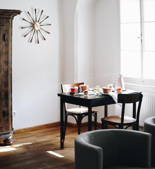 酒店 Heurigenhof Bründlmayer