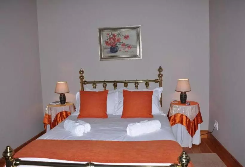 Majatalo Berg En Dal Guesthouse