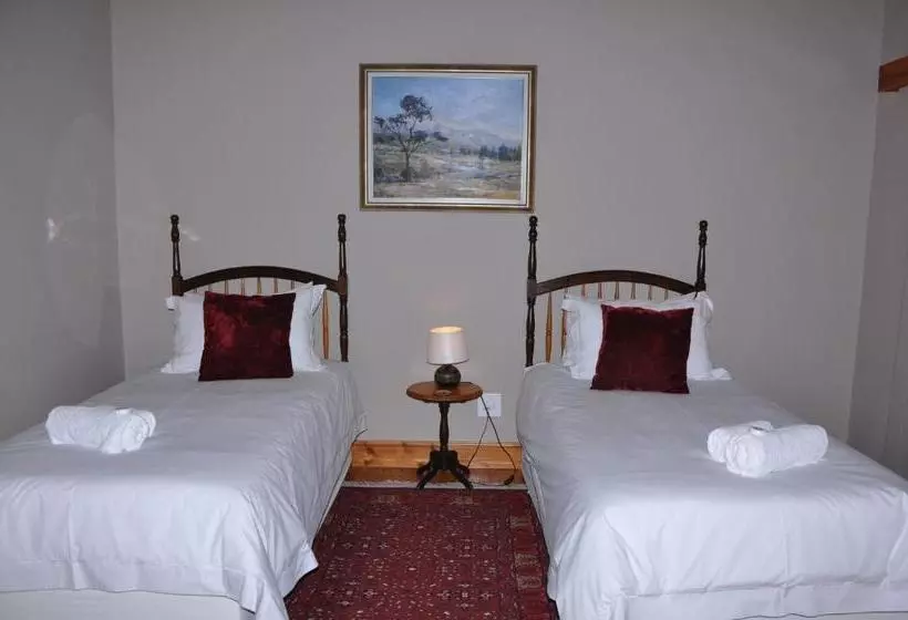 Majatalo Berg En Dal Guesthouse