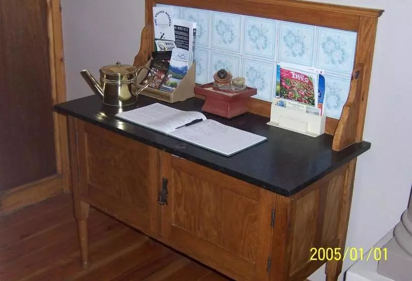 Majatalo Berg En Dal Guesthouse