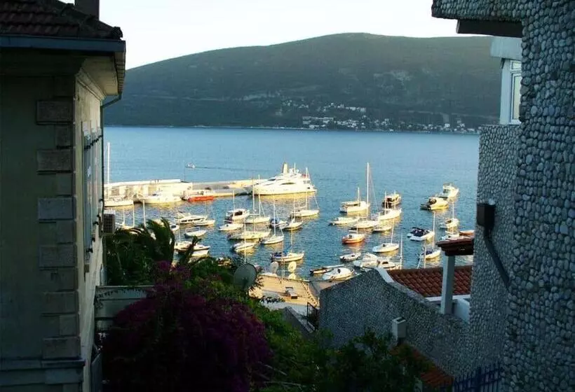 پانسیون Guest House Bajceta