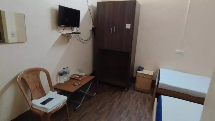 پانسیون Shaw Guest House