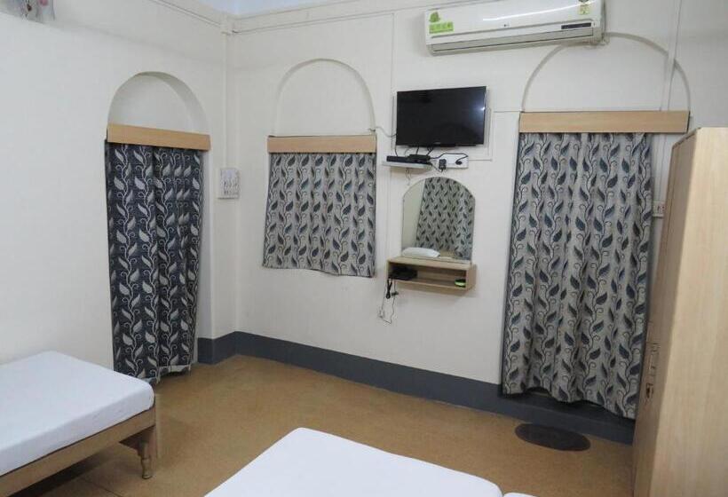 ペンション Shaw Guest House