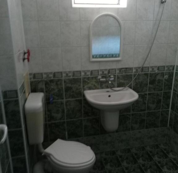 پانسیون Zlatevi Guest House