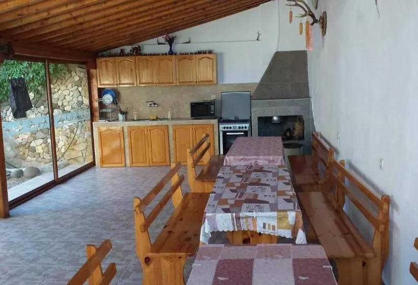 ペンション Zlatevi Guest House