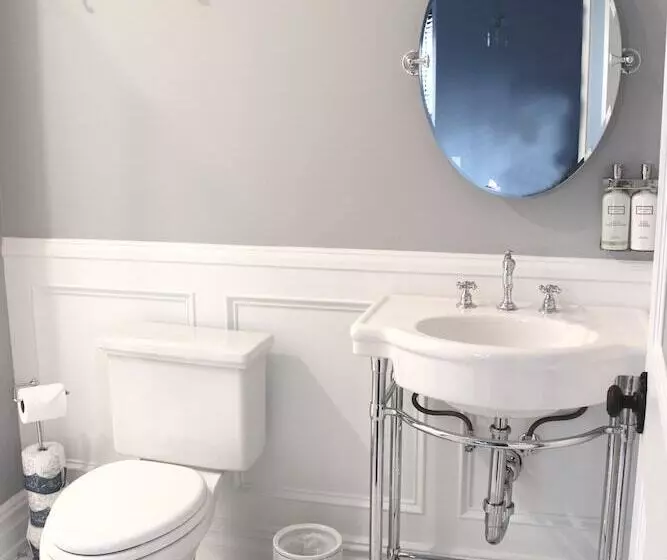 Retkeilymaja The Plainfield Inn