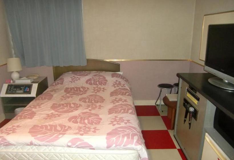 ホテル Golf Nirasaki Inter