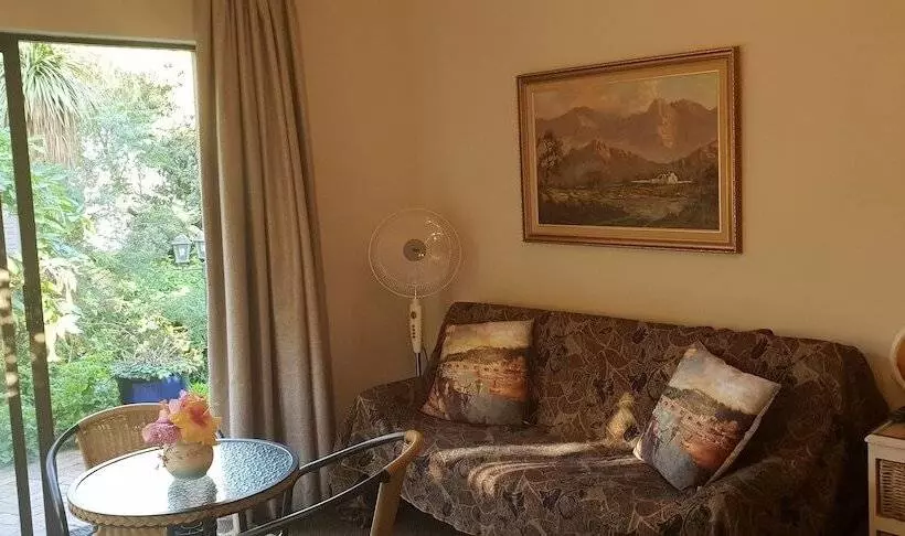 Majatalo Aurora Guest Units