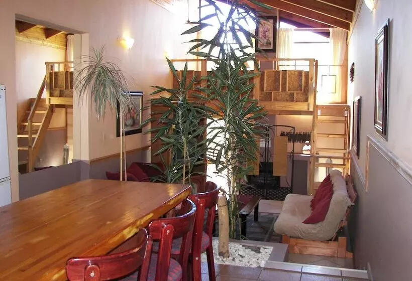 Majatalo Aurora Guest Units