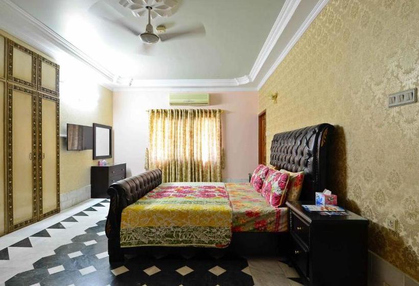 پانسیون Blue Sky Executive