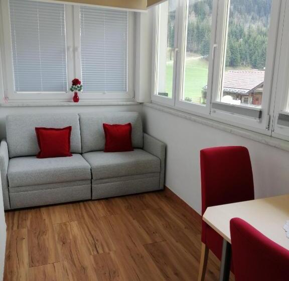 بنسيون Haus Roswitha