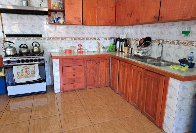 פנסיון Hostal El Amigo Lucho