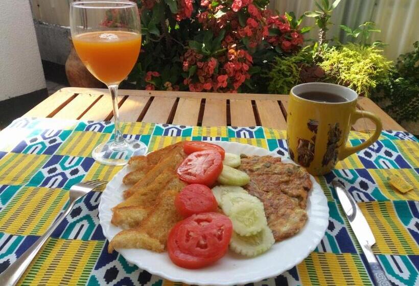 پانسیون Kivulini Homestay