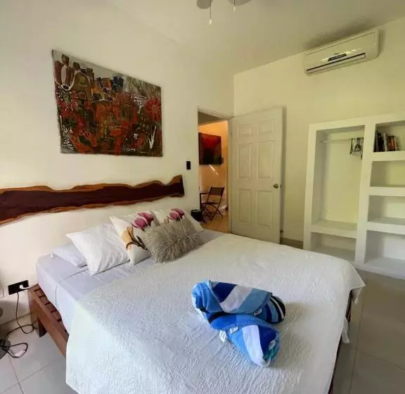 Hotelli Tamarindo Sunshine