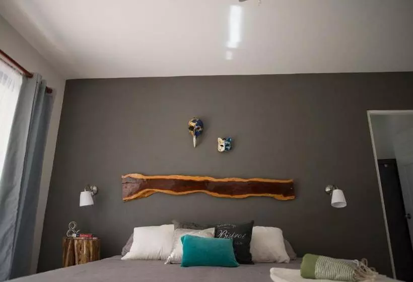 Hotelli Tamarindo Sunshine