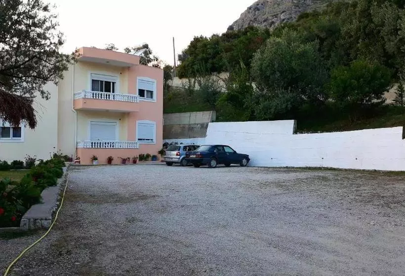 Onirana Apartments