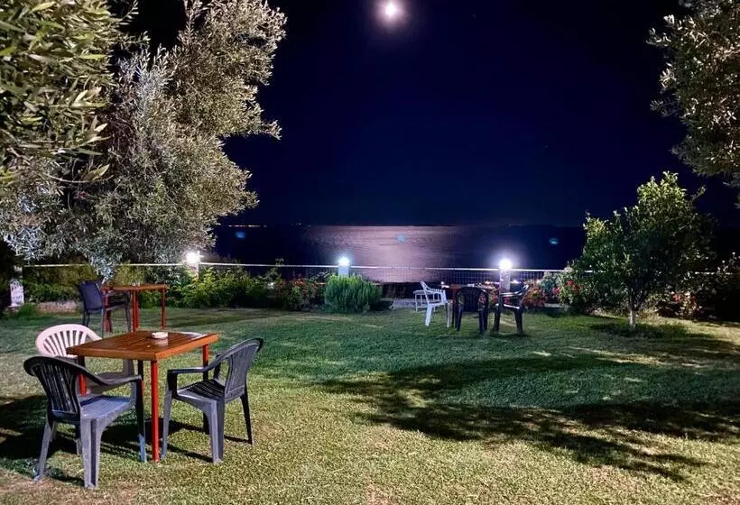 Onirana Apartments
