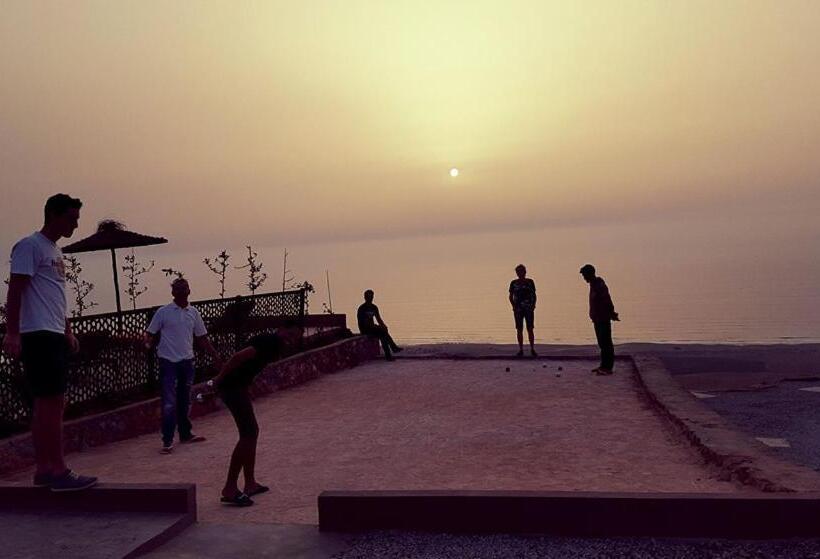 ユースホステル Le Nid D Aigle