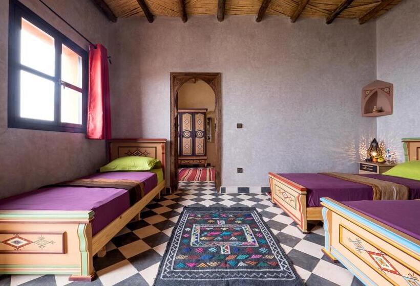 ユースホステル Le Nid D Aigle