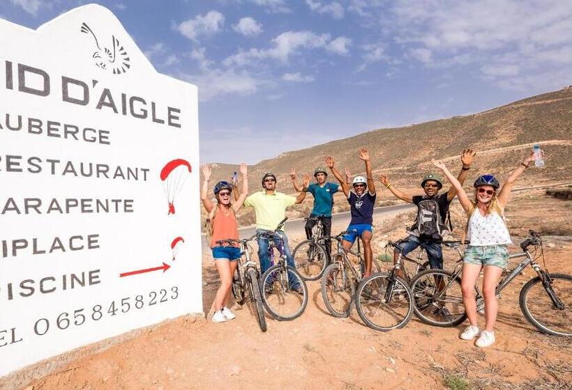 ユースホステル Le Nid D Aigle