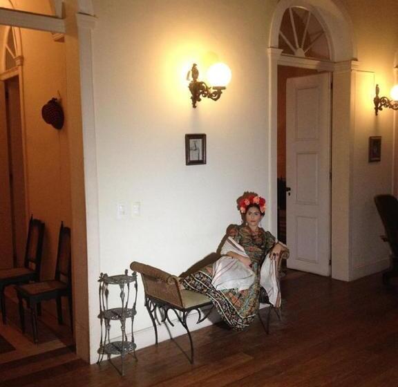 بنسيون Casa Frankie