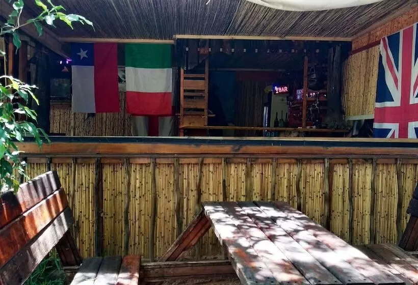 پانسیون Elephant Trail Guesthouse And Backpackers