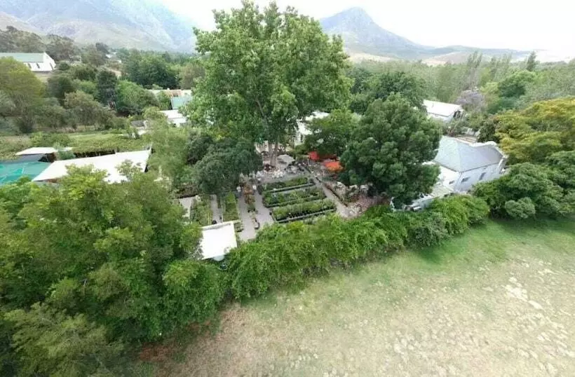 Majatalo Fiore Guest Accommodation