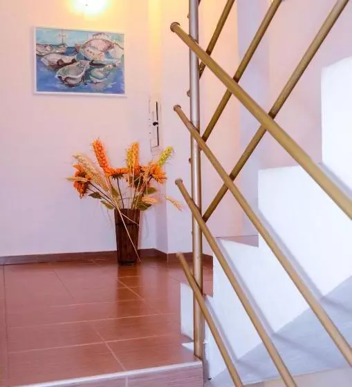 پانسیون Nirvana Guest House