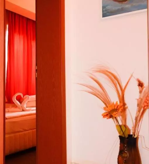 پانسیون Nirvana Guest House