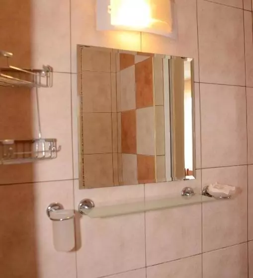 پانسیون Nirvana Guest House