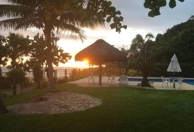 Pension O Costão Do Sol