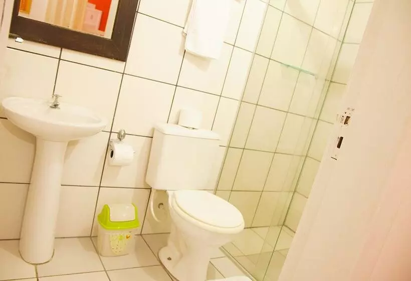 Majatalo Pousada Sol Do Sahy